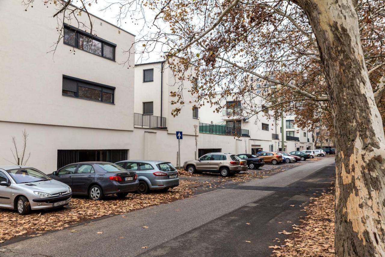 Defne Apartman Ντέμπρετσεν Εξωτερικό φωτογραφία